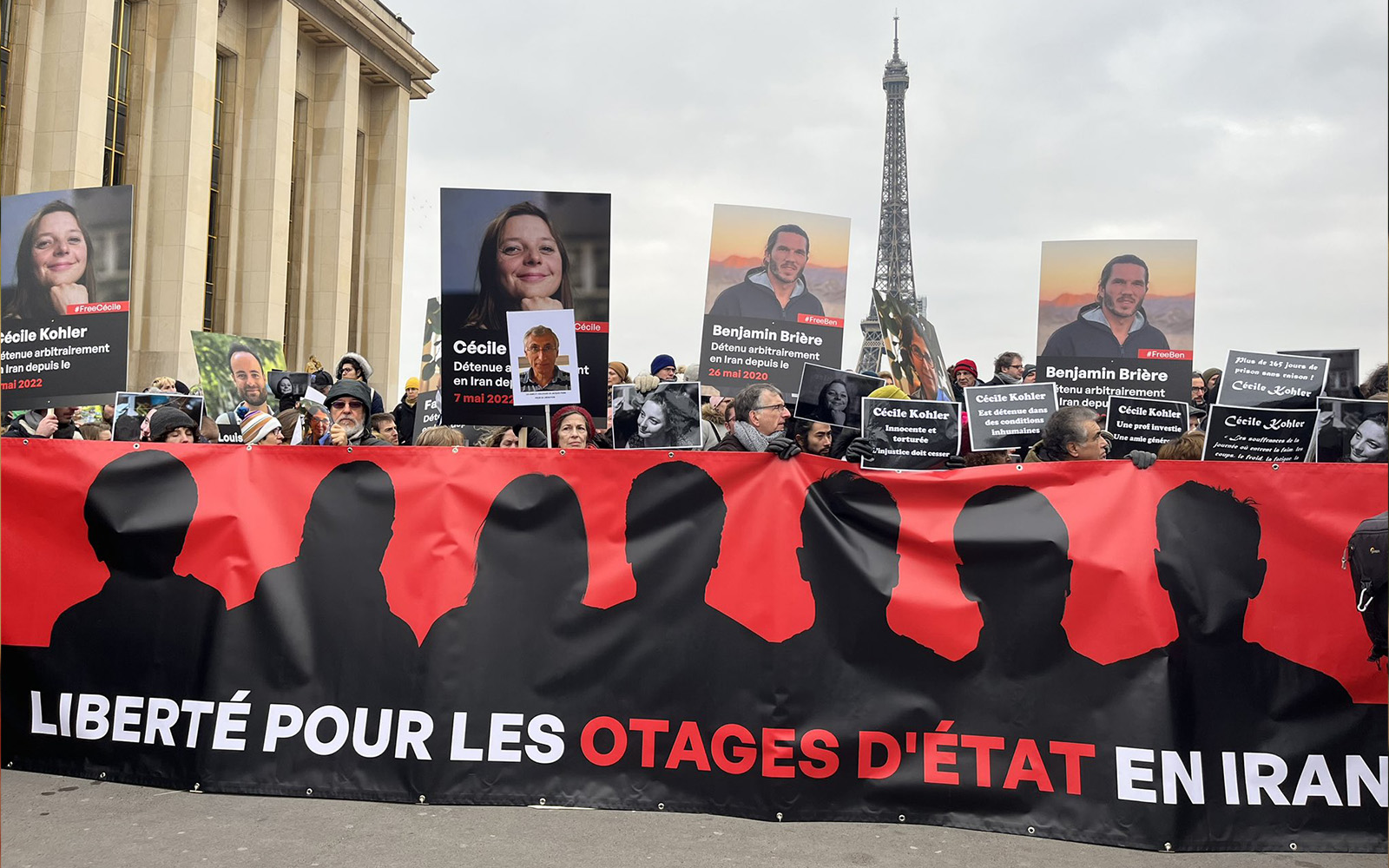 Rassemblement de soutien aux otages français en Iran